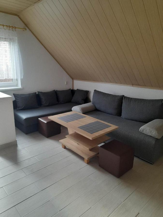 Mieszkanie B Lowiczki Zator Extérieur photo